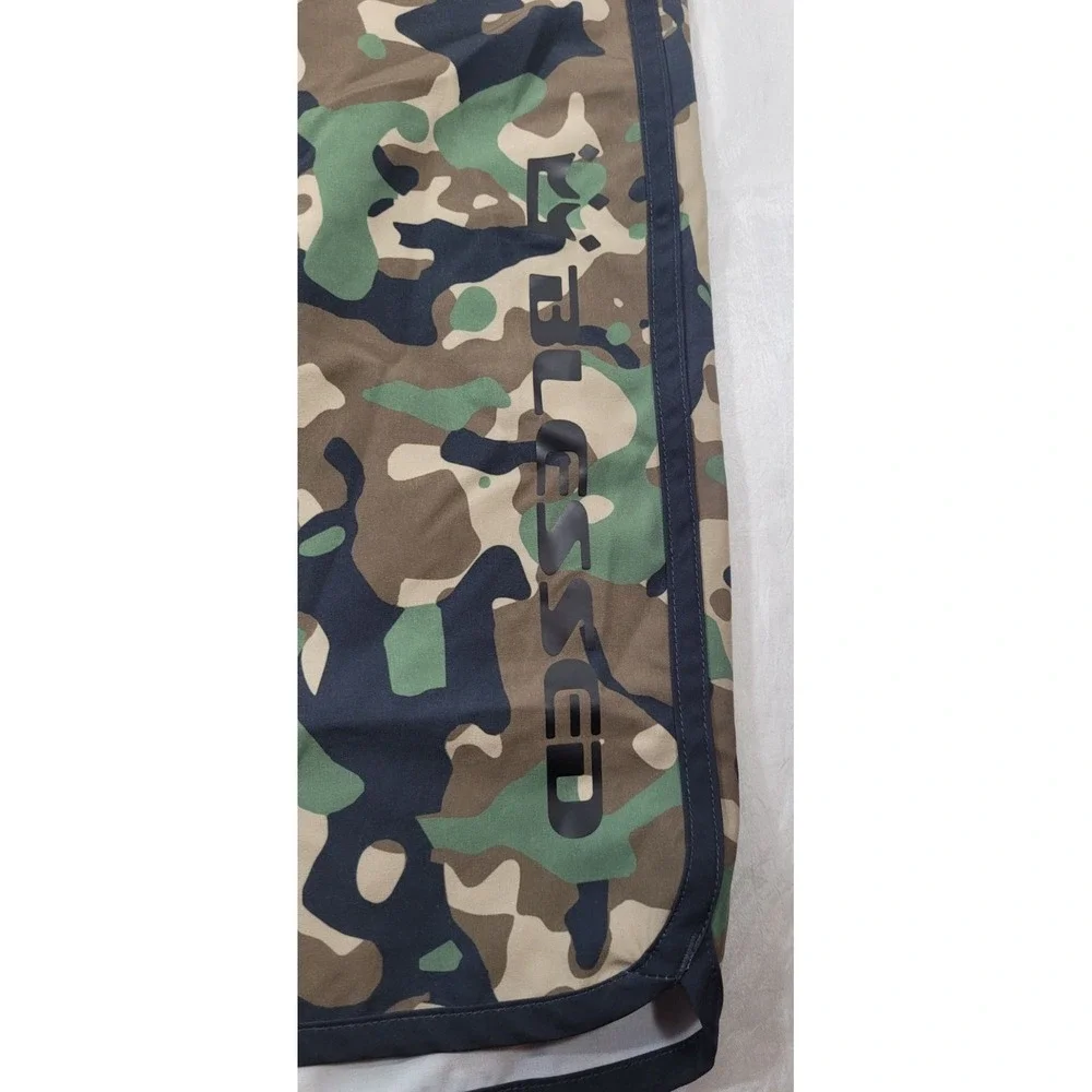 Blessed Men's‎ Surf Swim Trunks Board Shorts - Camo Print - Size 28